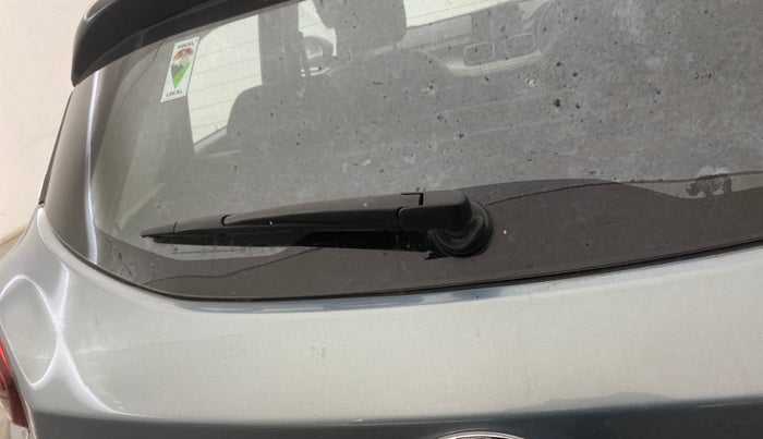 2023 Tata PUNCH CREATIVE  AMT, Petrol, Automatic, 27,386 km, Rear Wiper