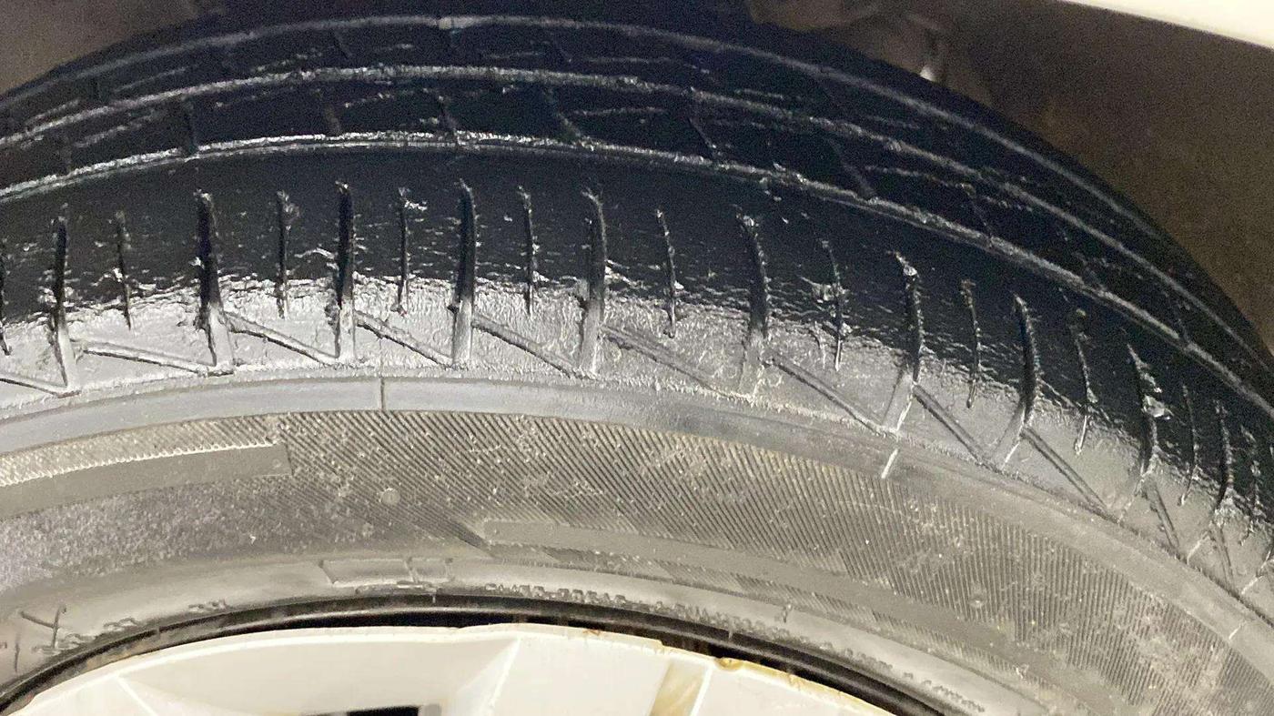 2019 Maruti Alto LXI, Petrol, Manual, 44,383 km, Left Rear Tyre Tread