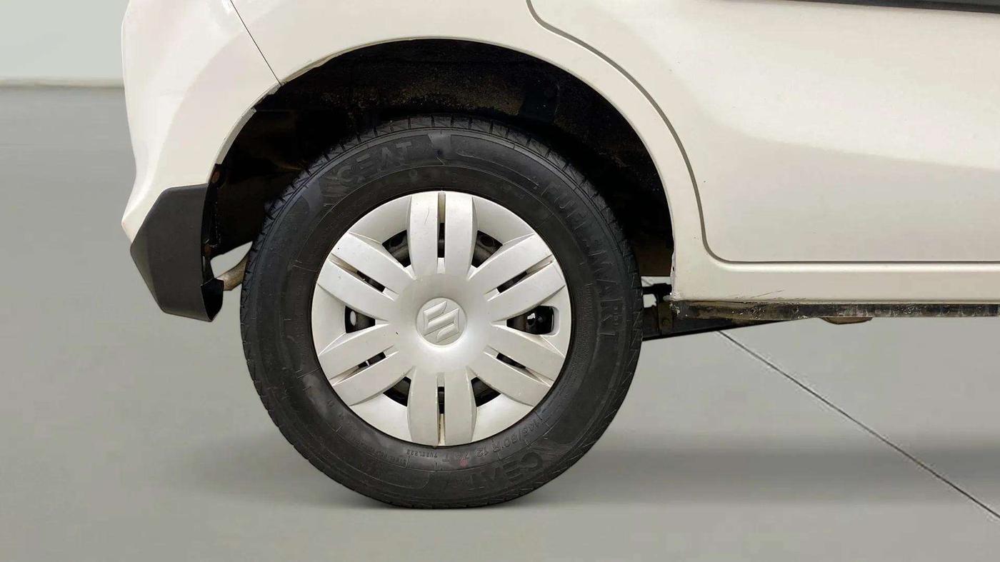 2019 Maruti Alto LXI, Petrol, Manual, 44,383 km, Right Rear Wheel
