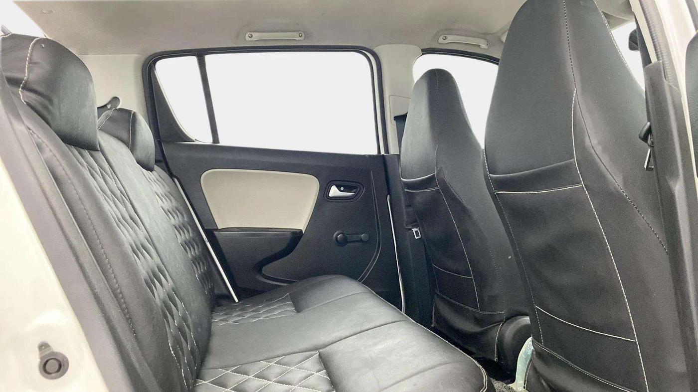 2019 Maruti Alto LXI, Petrol, Manual, 44,383 km, Right Side Rear Door Cabin
