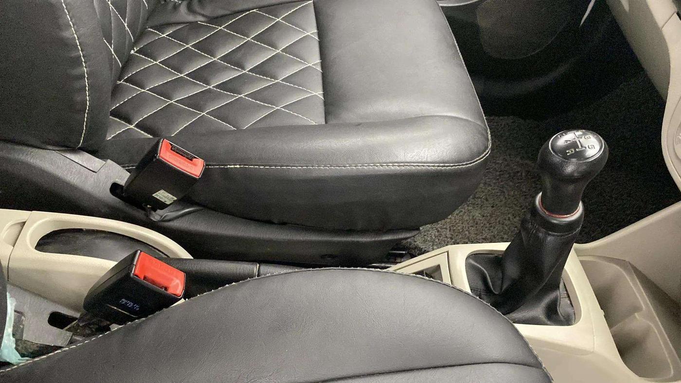 2019 Maruti Alto LXI, Petrol, Manual, 44,383 km, Gear Lever