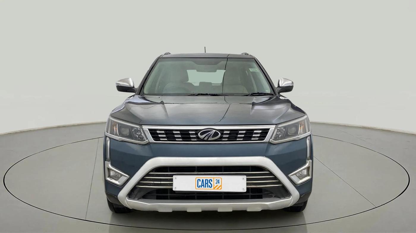 2020 Mahindra XUV300 W8 1.5 DIESEL AMT, Diesel, Automatic, 39,893 km, Front