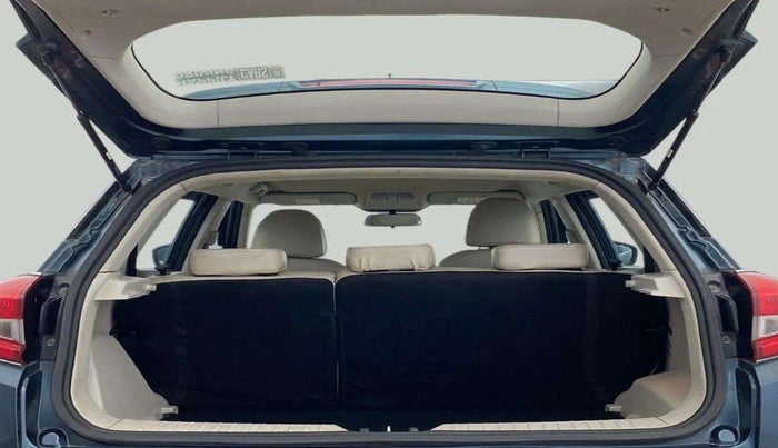 2020 Mahindra XUV300 W8 1.5 DIESEL AMT, Diesel, Automatic, 39,607 km, Boot Open Zoomed View