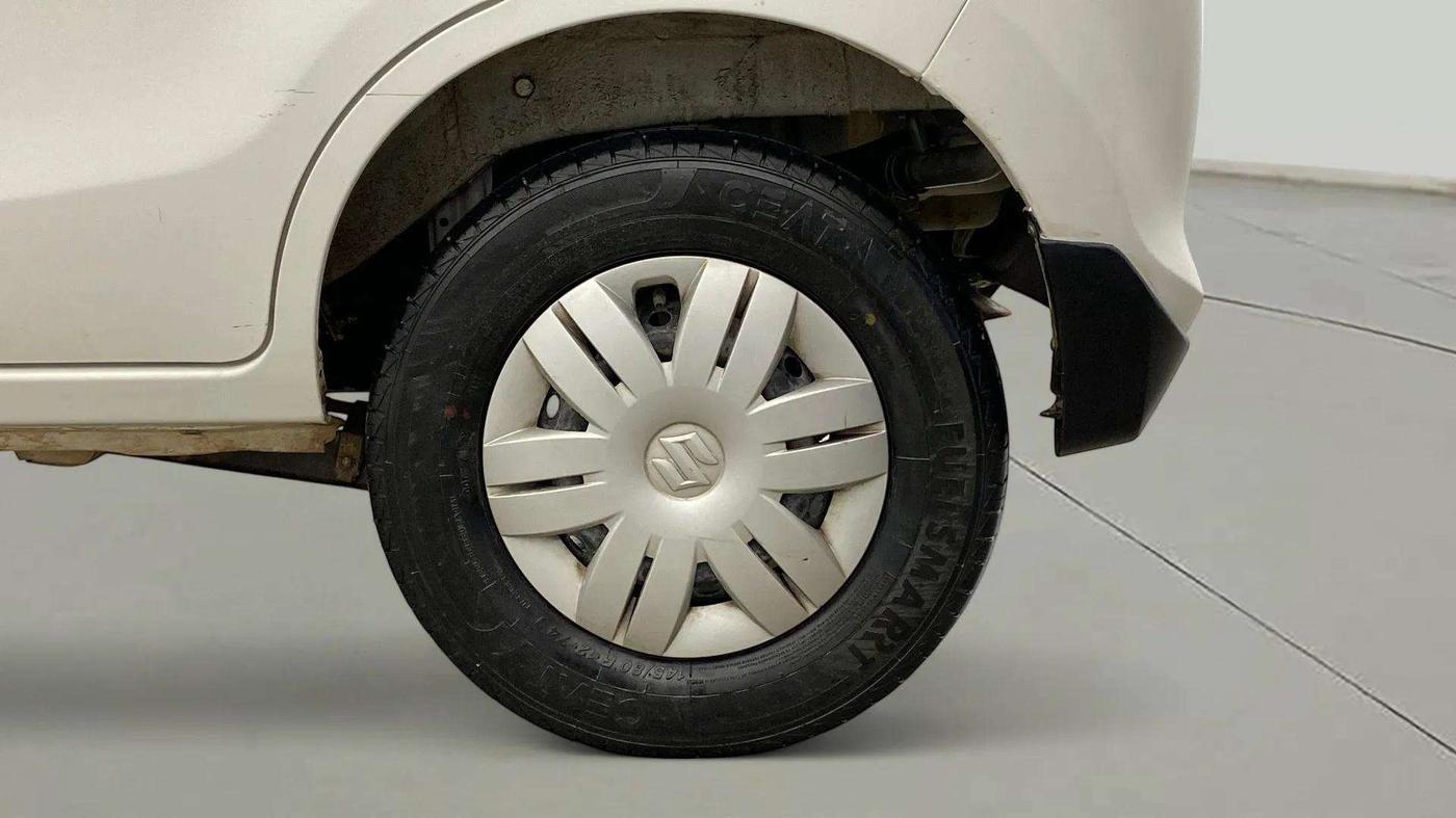 2022 Maruti Alto LXI O, Petrol, Manual, 21,377 km, Left Rear Wheel