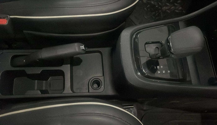 2023 Tata PUNCH ADVENTURE AMT, Petrol, Automatic, 31,690 km, Gear Lever