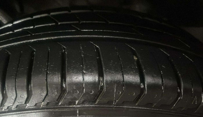 2023 Tata PUNCH ADVENTURE AMT, Petrol, Automatic, 31,690 km, Right Rear Tyre Tread