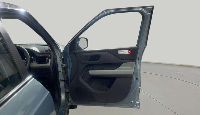 2023 Tata PUNCH ADVENTURE AMT, Petrol, Automatic, 31,690 km, RHS Front Door