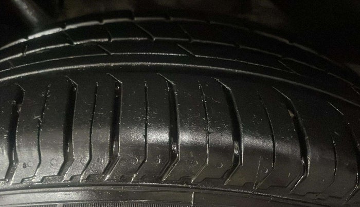 2023 Tata PUNCH ADVENTURE AMT, Petrol, Automatic, 31,690 km, Left Rear Tyre Tread