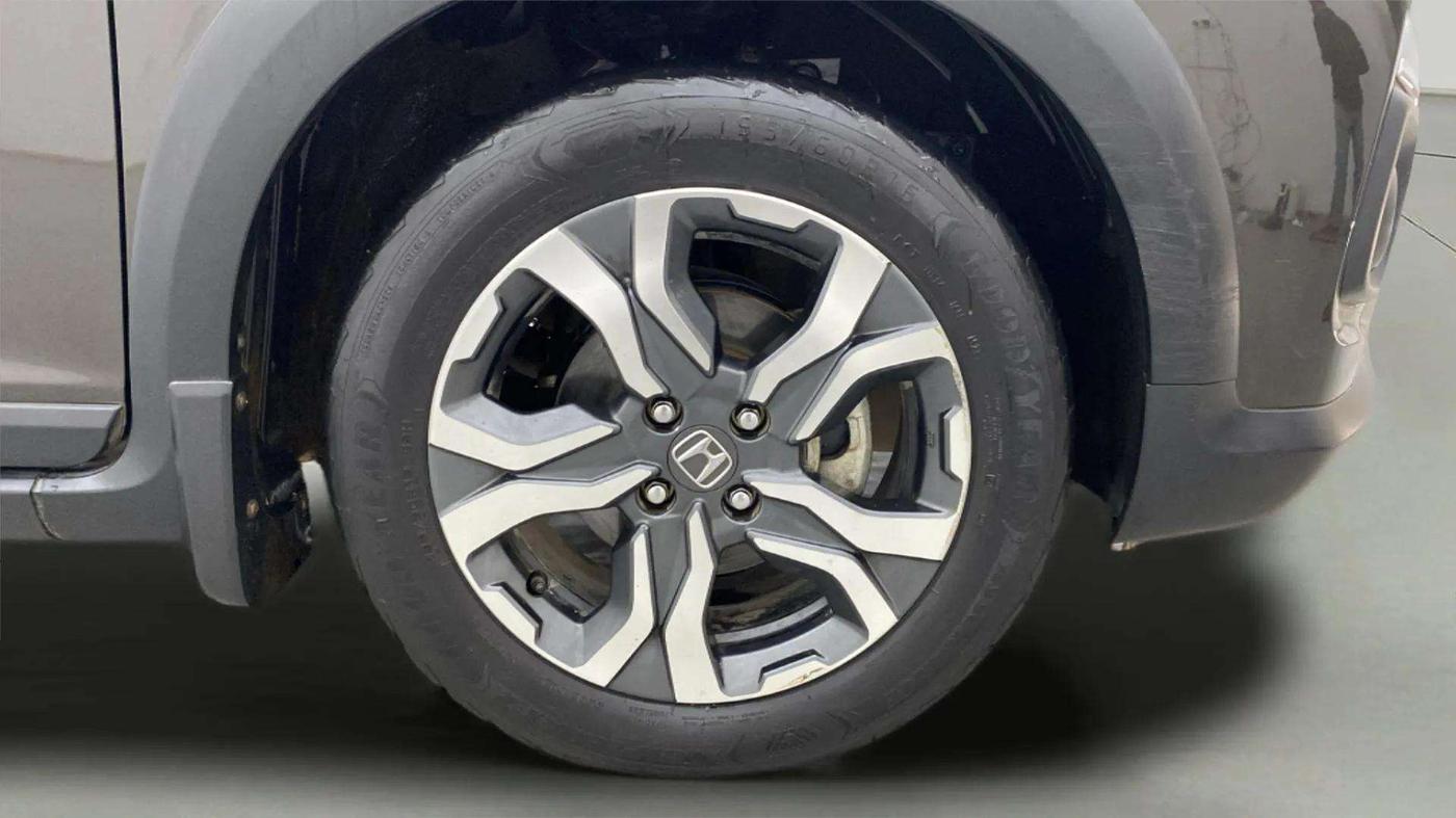 2023 Honda WR-V 1.2L I-VTEC SV MT, Petrol, Manual, 60,545 km, Right Front Wheel