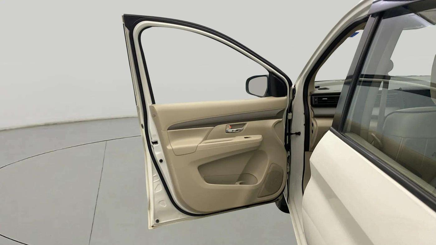 2019 Maruti Ertiga VXI SHVS, Petrol, Manual, 49,567 km, LHS Front Door