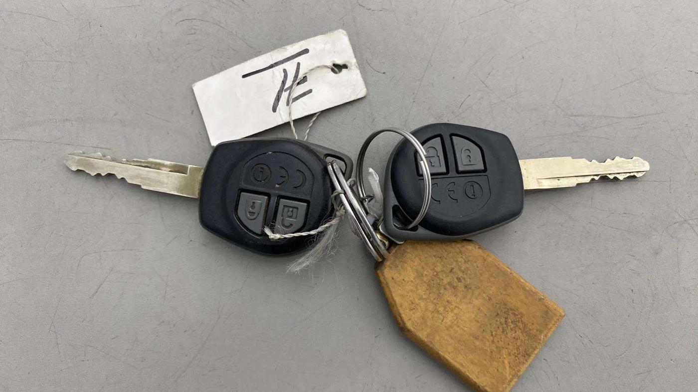 2019 Maruti Ertiga VXI SHVS, Petrol, Manual, 49,567 km, Key Close Up