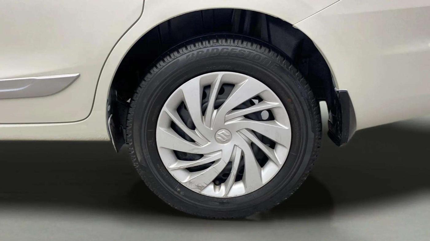 2019 Maruti Ertiga VXI SHVS, Petrol, Manual, 49,567 km, Left Rear Wheel