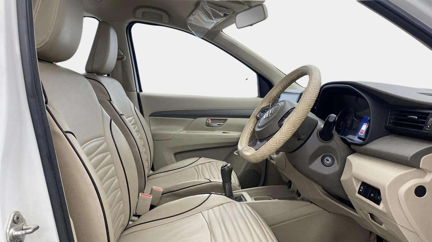 2019 Maruti Ertiga VXI SHVS, Petrol, Manual, 49,567 km, Right Side Front Door Cabin