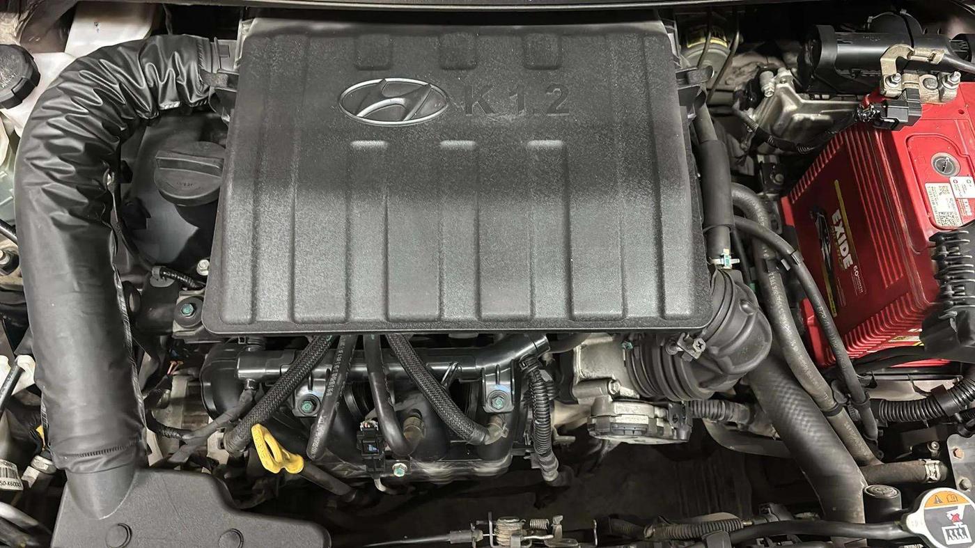2020 Hyundai AURA S 1.2 CNG, CNG, Manual, 72,659 km, Engine View