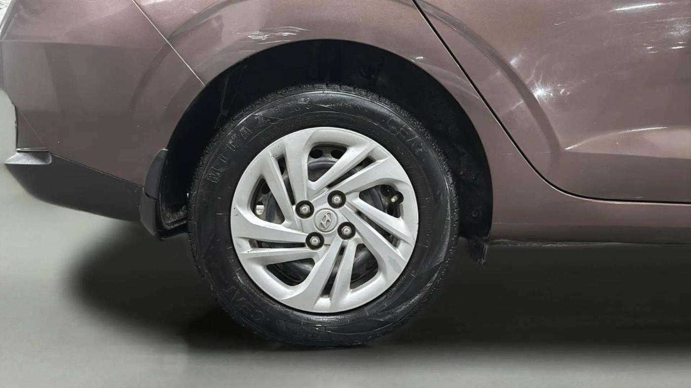 2020 Hyundai AURA S 1.2 CNG, CNG, Manual, 72,659 km, Right Rear Wheel