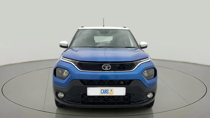 2022 Tata PUNCH CREATIVE AMT 1.2 RTN DUAL TONE, Petrol, Automatic, 31,663 km, Front