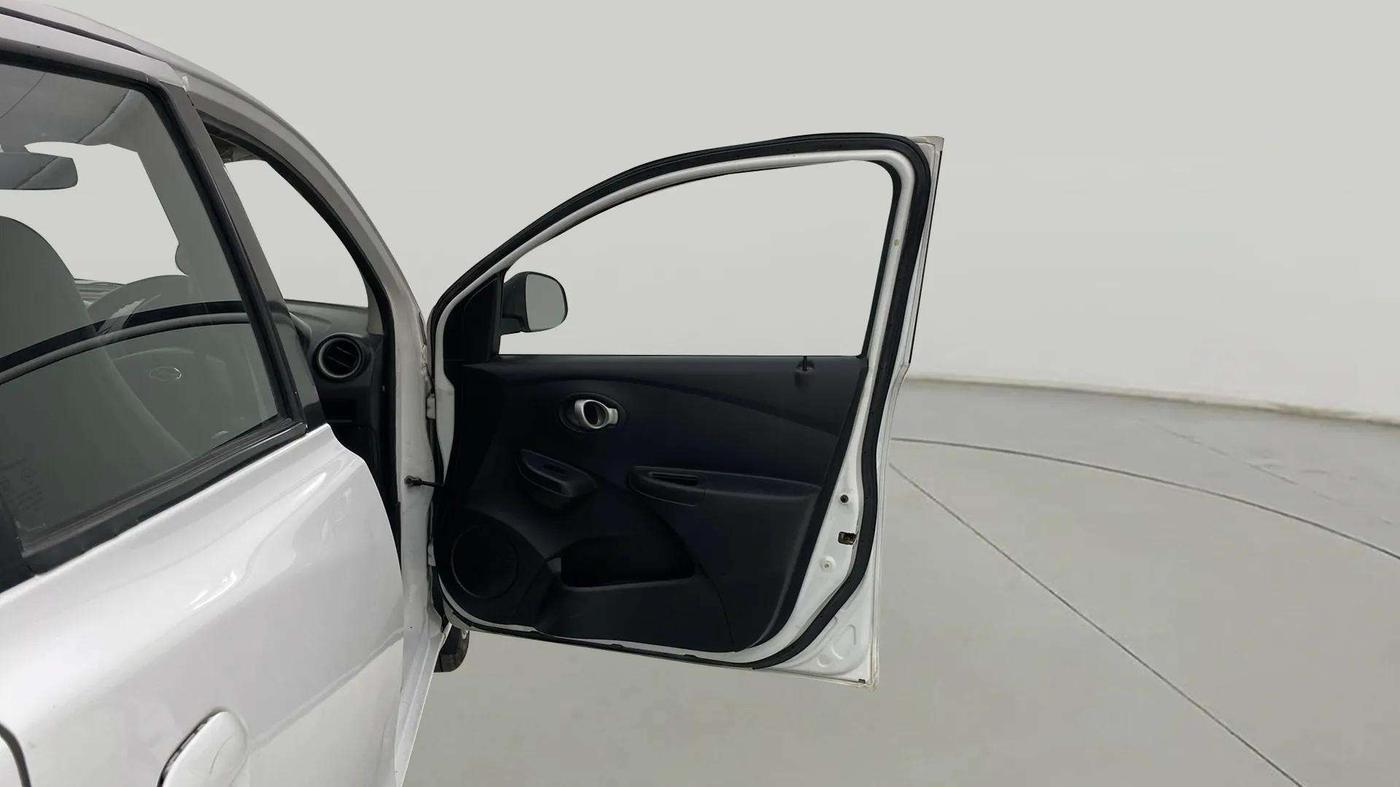 2018 Datsun Go T, Petrol, Manual, 28,251 km, RHS Front Door