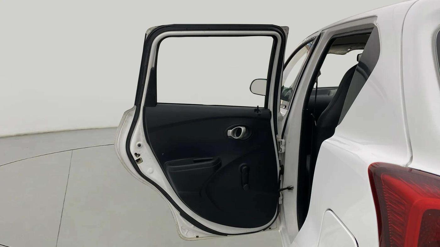 2018 Datsun Go T, Petrol, Manual, 28,251 km, LHS Rear Door