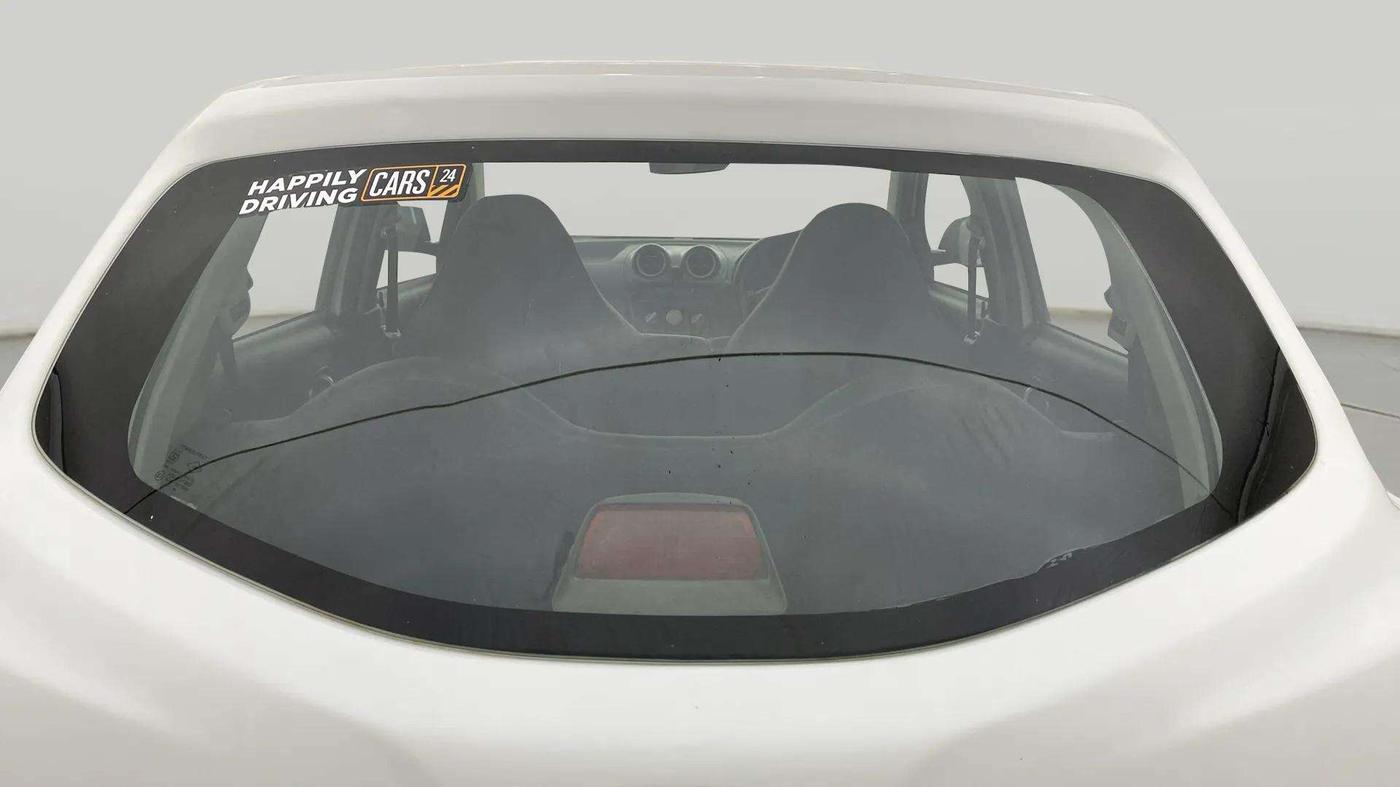 2018 Datsun Go T, Petrol, Manual, 28,251 km, Rear Windshield