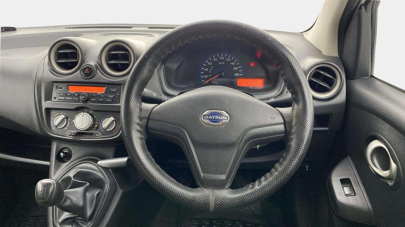 2018 Datsun Go T, Petrol, Manual, 28,251 km, Steering Wheel Close Up