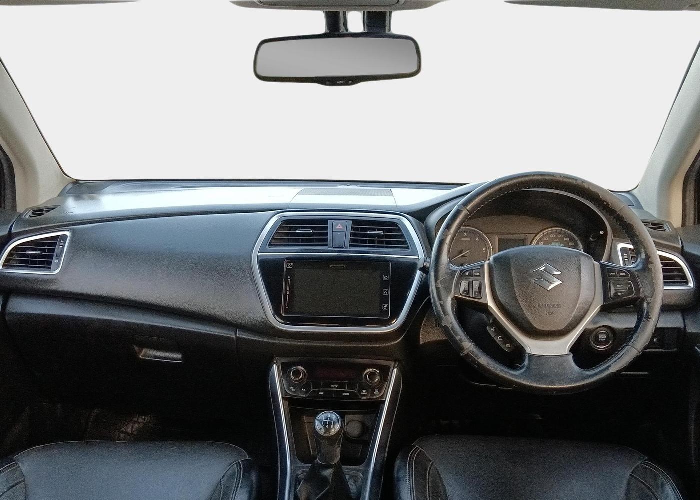 2015 Maruti S Cross DELTA 1.6, Diesel, Manual, 61,753 km, Dashboard