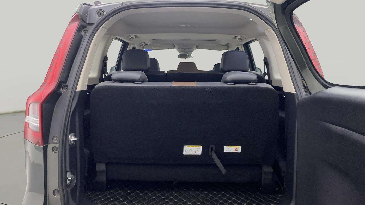 2023 Mahindra SCORPIO-N Z8 L PETROL AT 7 STR, Petrol, Automatic, 20,984 km, Boot Open Zoomed View