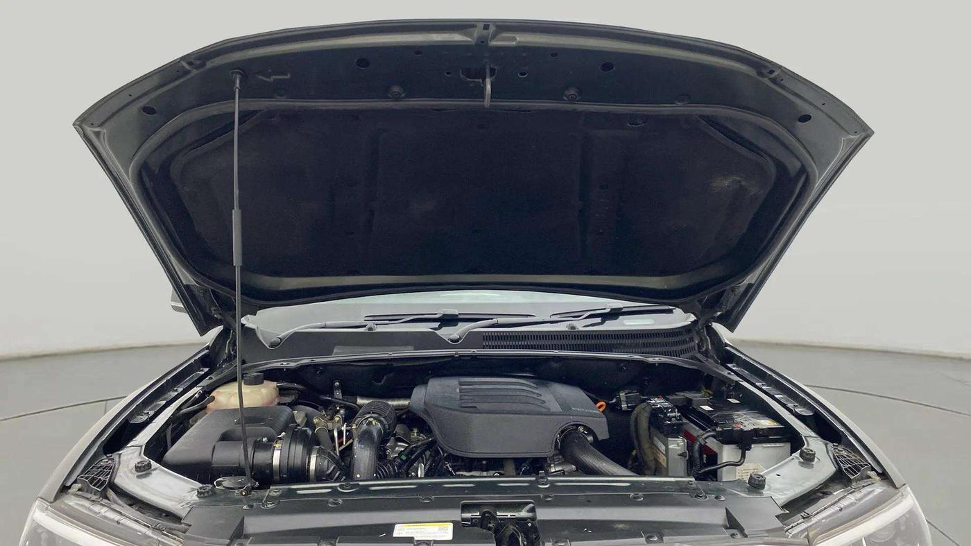 2023 Mahindra SCORPIO-N Z8 L PETROL AT 7 STR, Petrol, Automatic, 20,984 km, Open Bonet