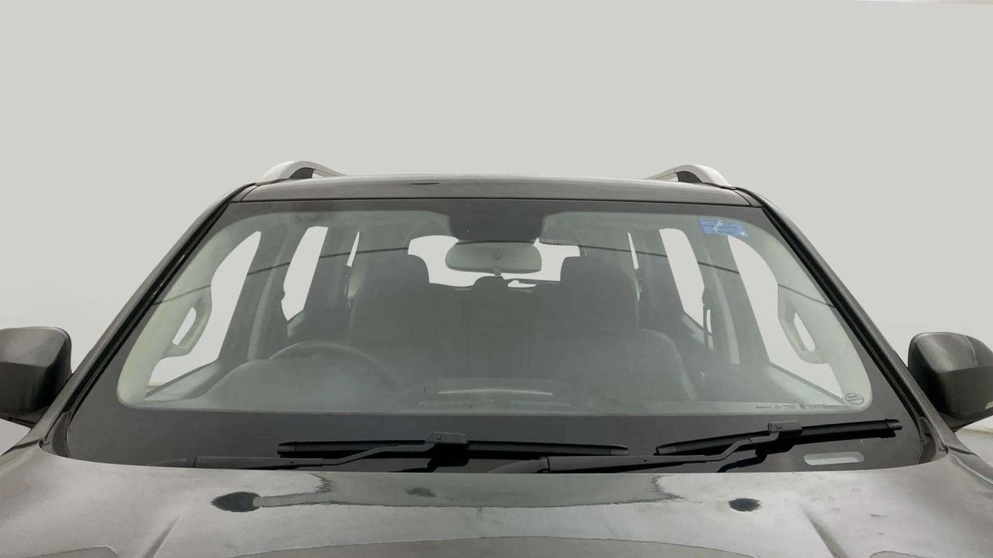 2023 Mahindra SCORPIO-N Z8 L PETROL AT 7 STR, Petrol, Automatic, 20,984 km, Front Windshield