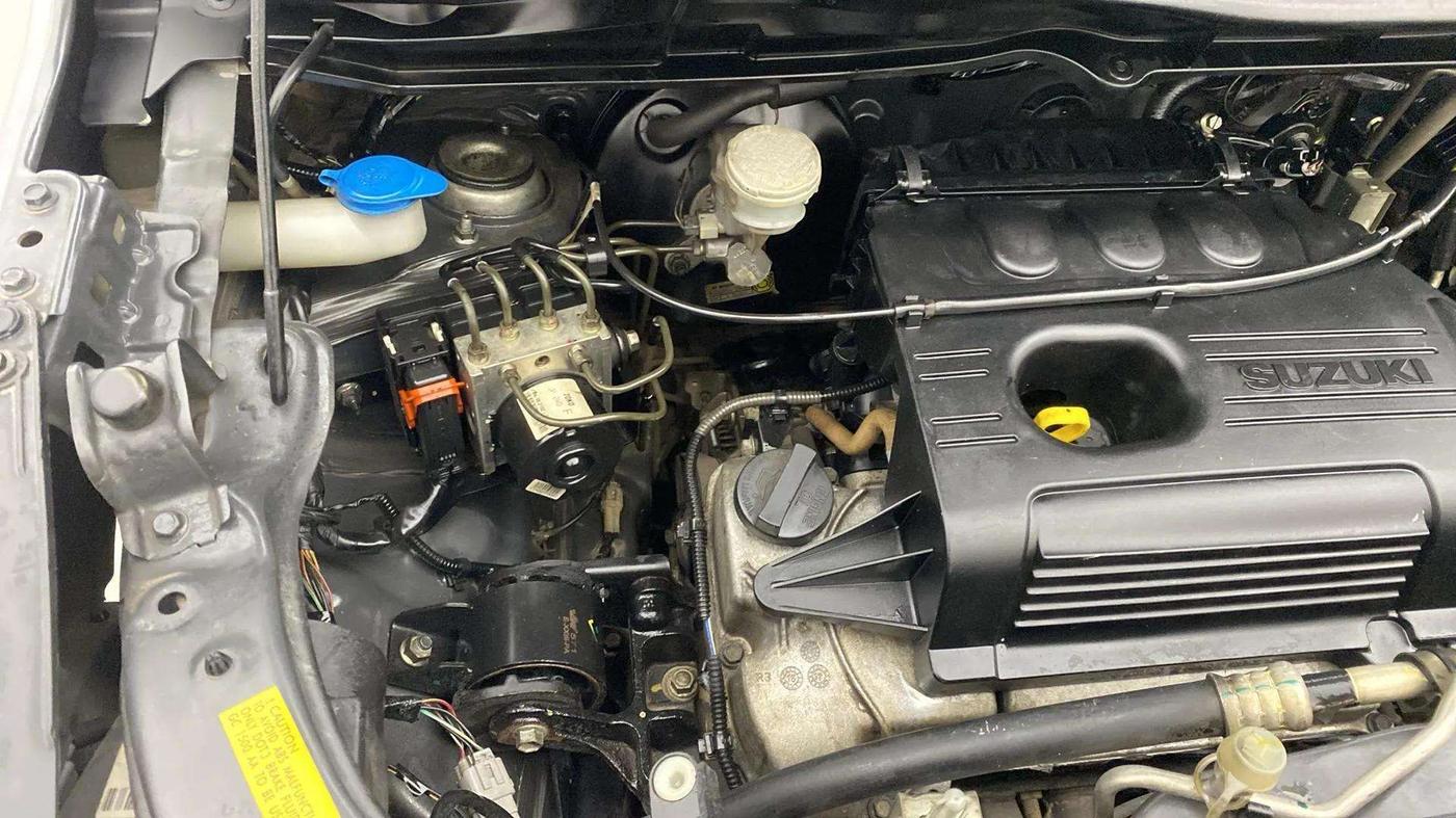 2018 Maruti Wagon R 1.0 VXI OPT, Petrol, Manual, 88,179 km, Engine View - Right