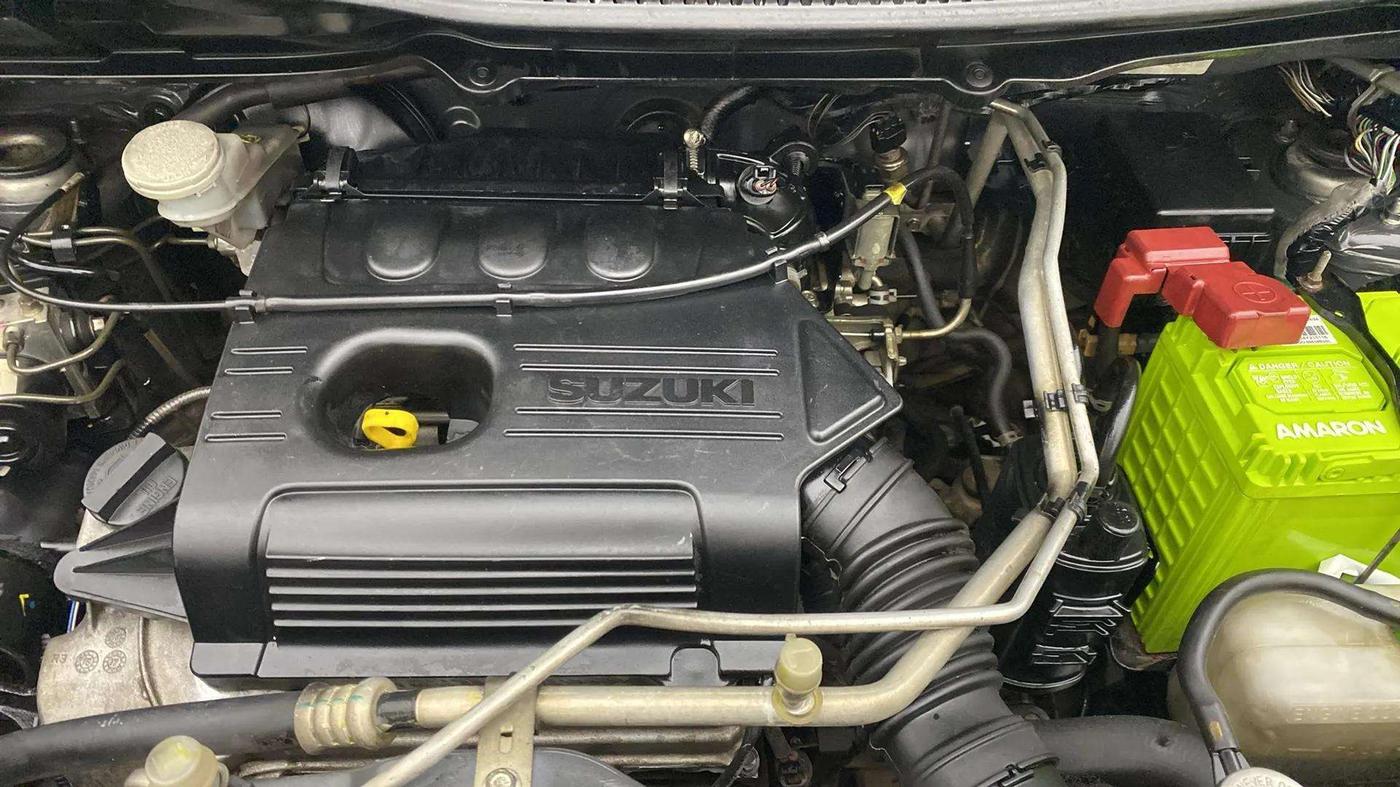 2018 Maruti Wagon R 1.0 VXI OPT, Petrol, Manual, 88,179 km, Engine View