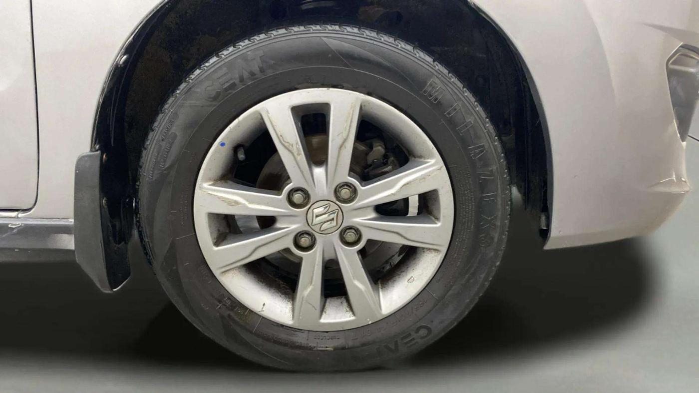 2018 Maruti Wagon R 1.0 VXI OPT, Petrol, Manual, 88,179 km, Right Front Wheel