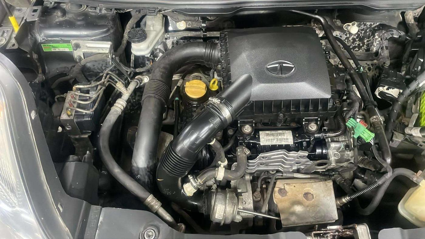 2019 Tata NEXON XM PETROL, Petrol, Manual, 77,598 km, Engine View - Right