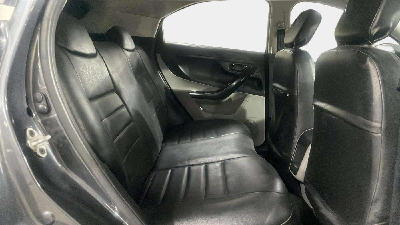 2019 Tata NEXON XM PETROL, Petrol, Manual, 77,598 km, Right Side Rear Door Cabin