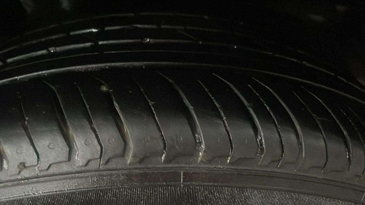2019 Tata NEXON XM PETROL, Petrol, Manual, 77,598 km, Left Rear Tyre Tread
