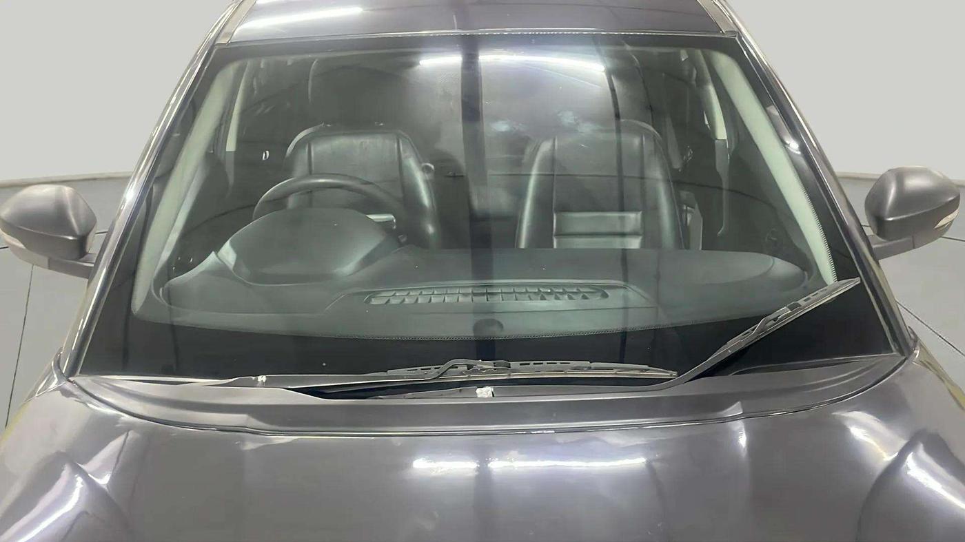 2019 Tata NEXON XM PETROL, Petrol, Manual, 77,598 km, Front Windshield