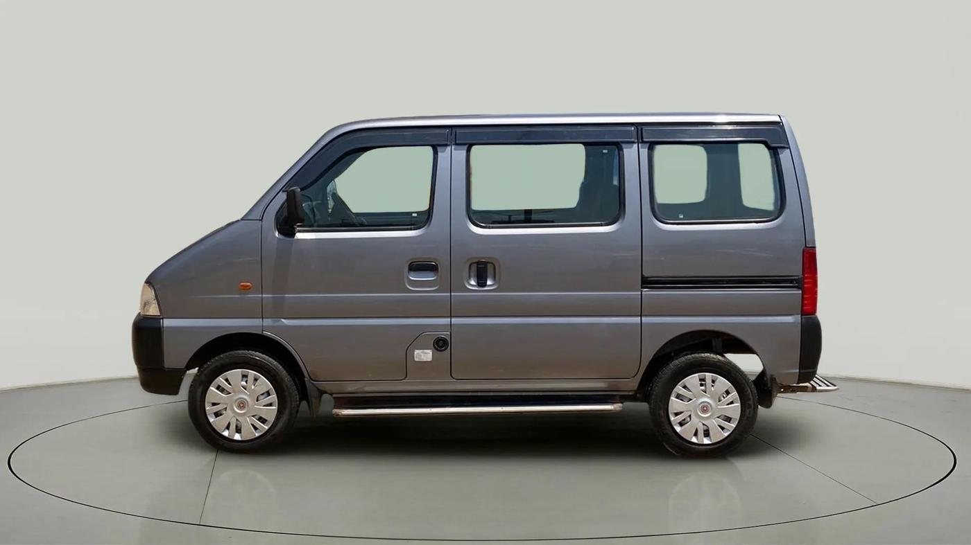2024 Maruti Eeco 5 STR AC CNG, CNG, Manual, 19,567 km, Left Side