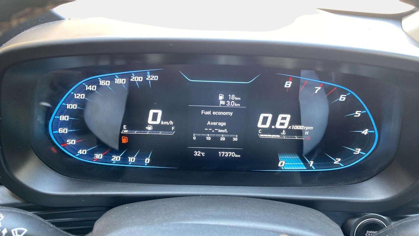 2021 Hyundai NEW I20 ASTA 1.2 MT, Petrol, Manual, 17,670 km, Odometer Image