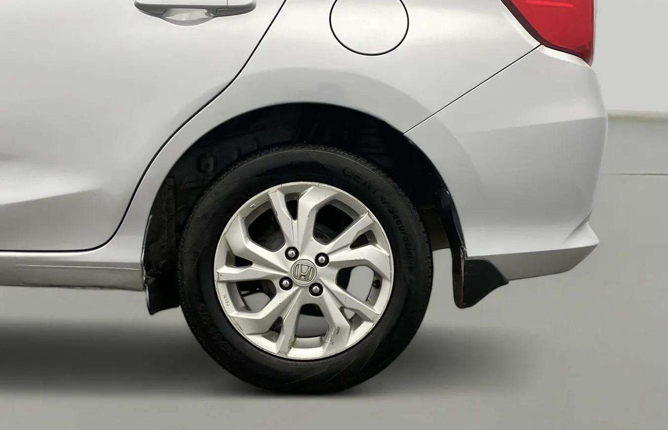 2019 Honda Amaze 1.2L I-VTEC V CVT, Petrol, Automatic, 94,050 km, Left Rear Wheel