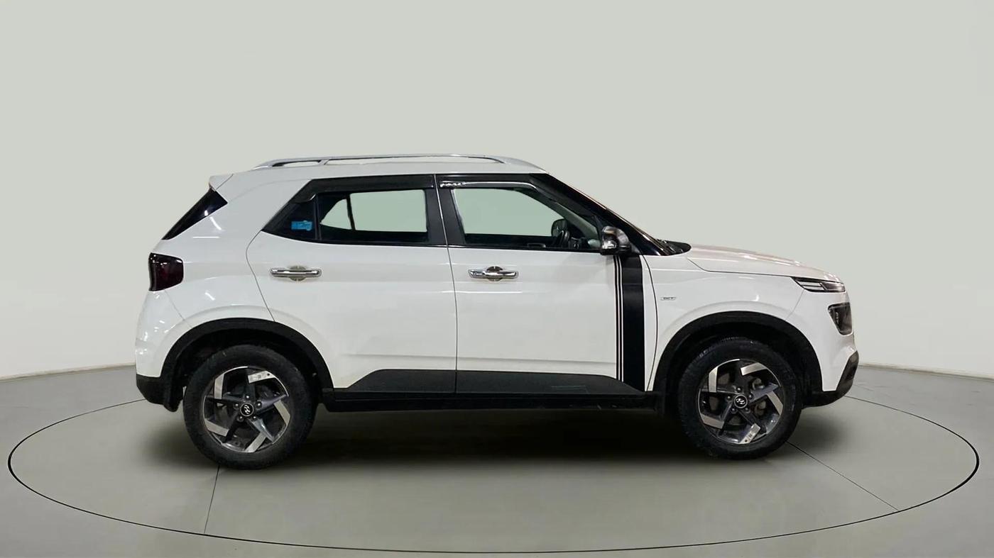 2022 Hyundai VENUE SX PLUS 1.0 TURBO DCT, Petrol, Automatic, 41,713 km, Right Side View