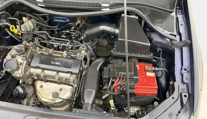 2015 Volkswagen Polo HIGHLINE1.2L, Petrol, Manual, 84,716 km, Engine View - Left