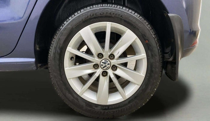 2015 Volkswagen Polo HIGHLINE1.2L, Petrol, Manual, 84,716 km, Left Rear Wheel