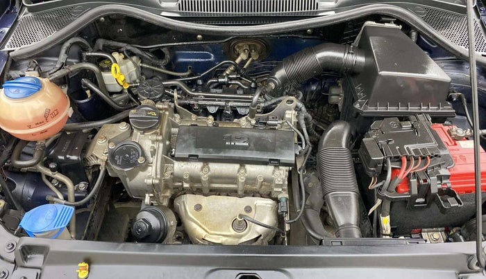 2015 Volkswagen Polo HIGHLINE1.2L, Petrol, Manual, 84,716 km, Engine View