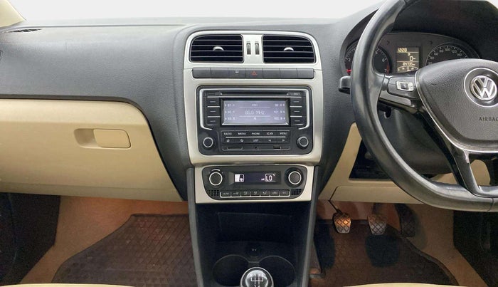 2015 Volkswagen Polo HIGHLINE1.2L, Petrol, Manual, 84,716 km, Air Conditioner