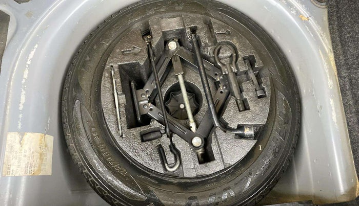 2015 Volkswagen Polo HIGHLINE1.2L, Petrol, Manual, 84,716 km, Spare Tyre