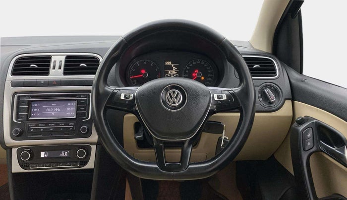 2015 Volkswagen Polo HIGHLINE1.2L, Petrol, Manual, 84,716 km, Steering Wheel Close Up