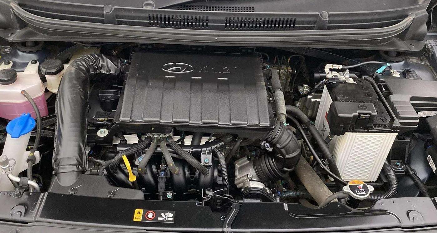 2024 Hyundai AURA S 1.2 CNG, CNG, Manual, 24,916 km, Engine View