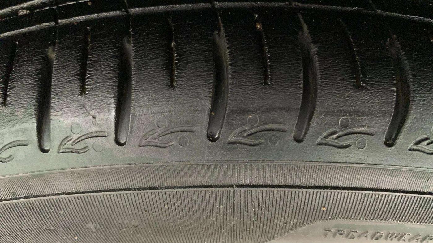 2024 Hyundai AURA S 1.2 CNG, CNG, Manual, 24,916 km, Left Front Tyre Tread