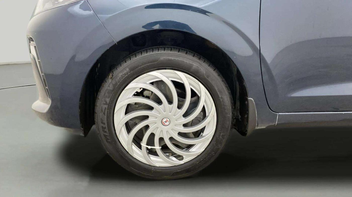 2024 Hyundai AURA S 1.2 CNG, CNG, Manual, 24,916 km, Left Front Wheel