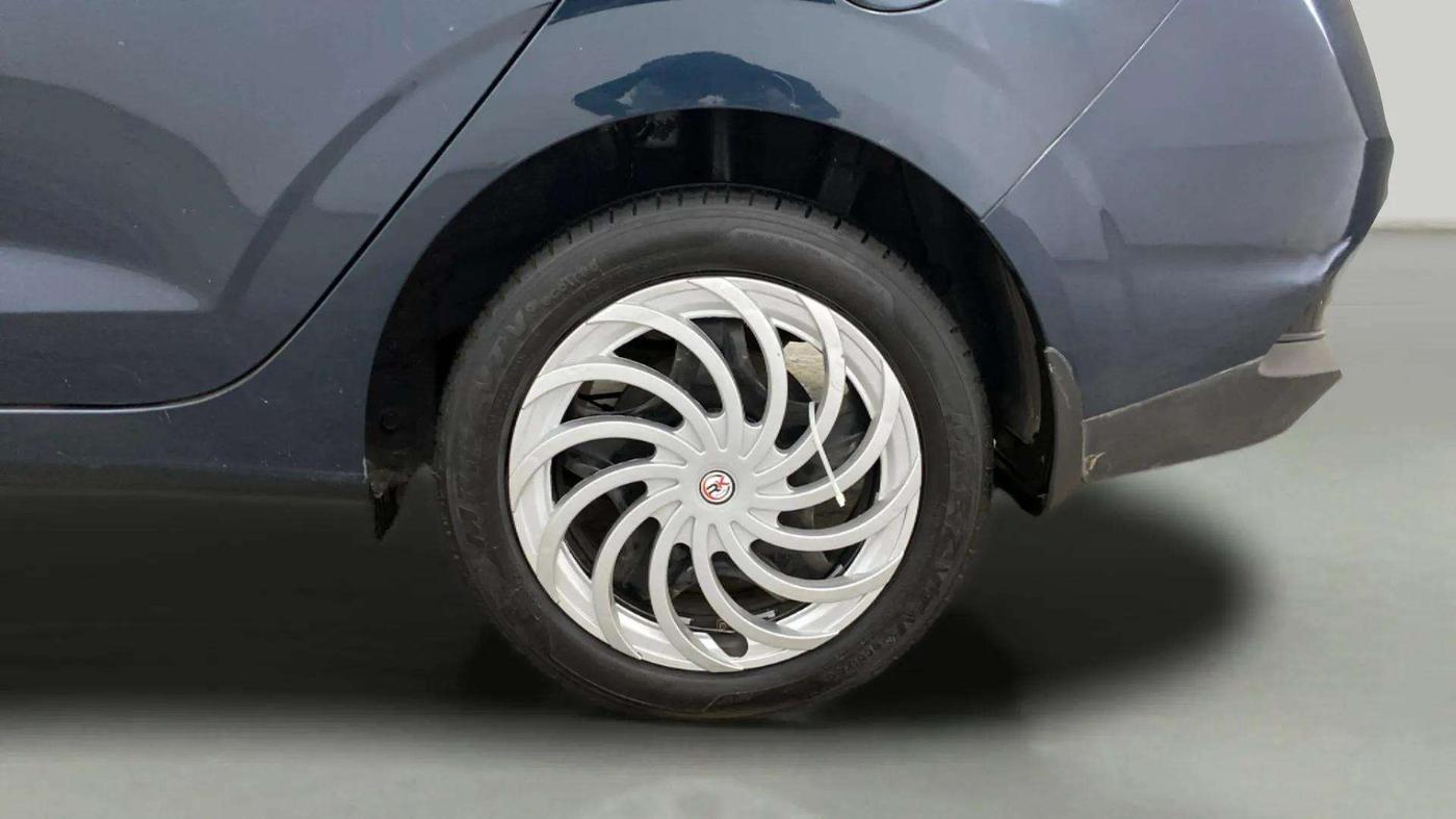 2024 Hyundai AURA S 1.2 CNG, CNG, Manual, 24,916 km, Left Rear Wheel