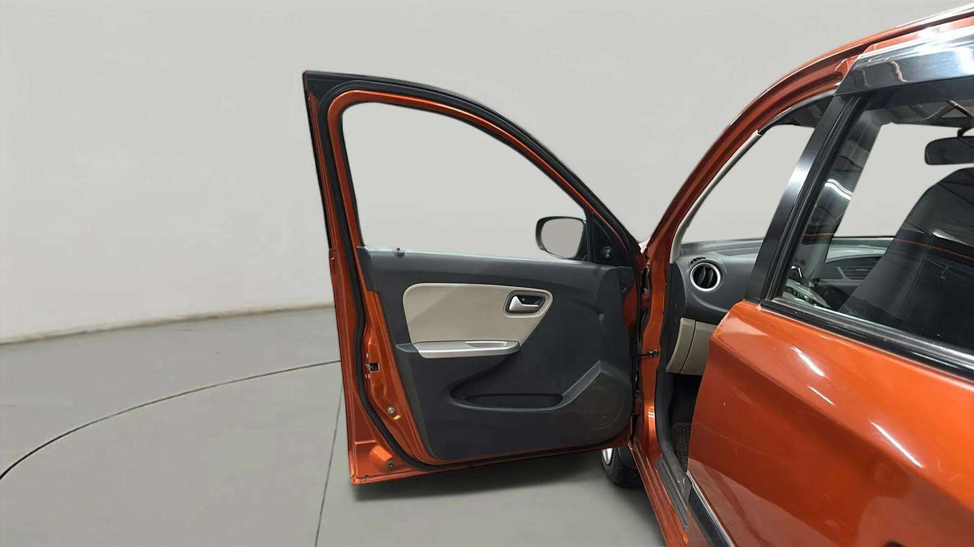 2019 Maruti Alto K10 VXI, CNG, Manual, 36,903 km, LHS Front Door